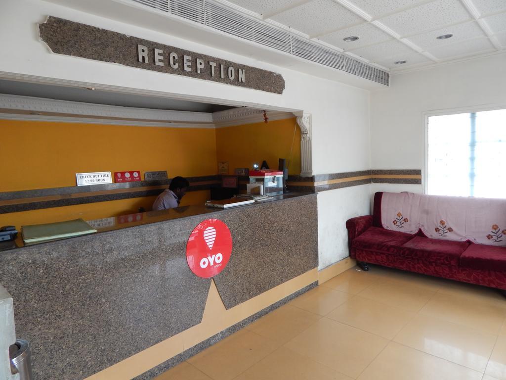 סיליגורי Breeze Hotel מראה חיצוני תמונה