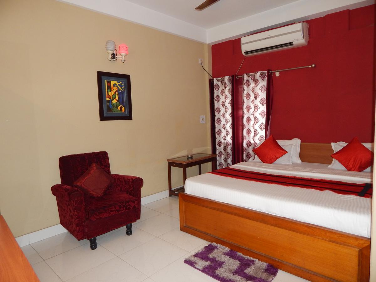סיליגורי Breeze Hotel מראה חיצוני תמונה
